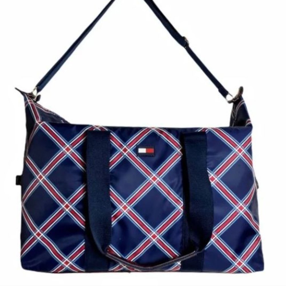 TOMMY HILFIGER WEEKENDER BAG $138